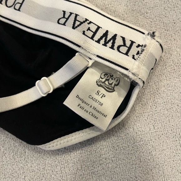 POP UNDERWEAR| Bra top NEVER WORN - Picture 3 of 6